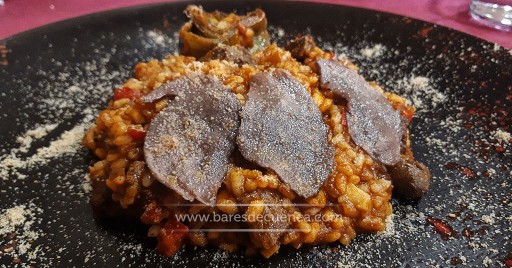 Arroz meloso de corzo, con alcachofa y galleta | Botica de Felipe