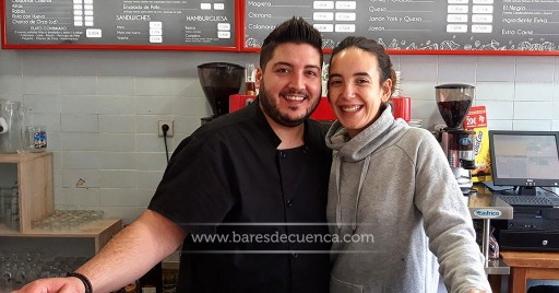 Bar/cafetería Facultad de Educación (Magisterio): comer casero y a lo universitario